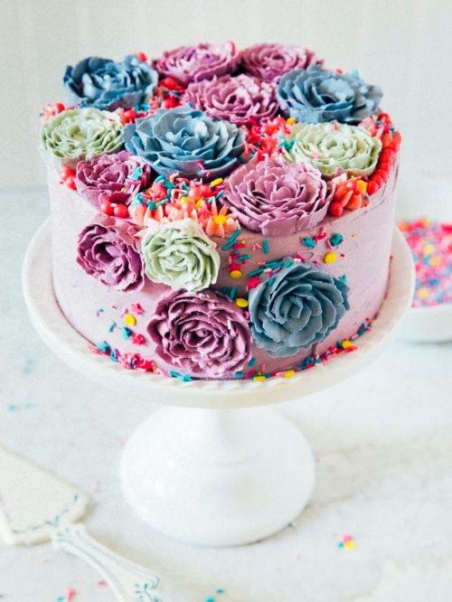 Buttercream flower cake - Decorated Cake by Popsue - CakesDecor