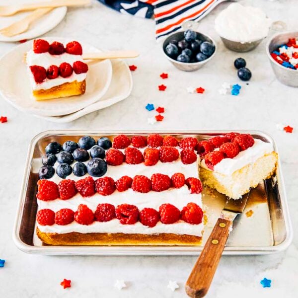 mini american flag cake