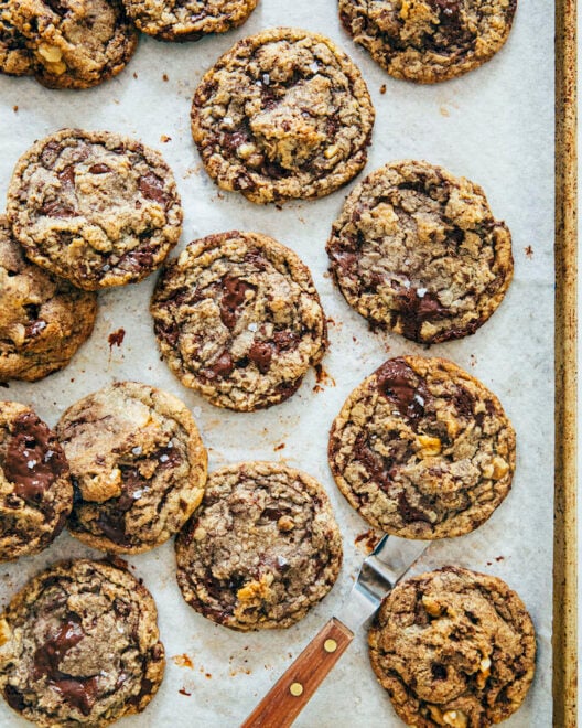 The Best Chocolate For Chocolate Chip Cookies » Hummingbird High
