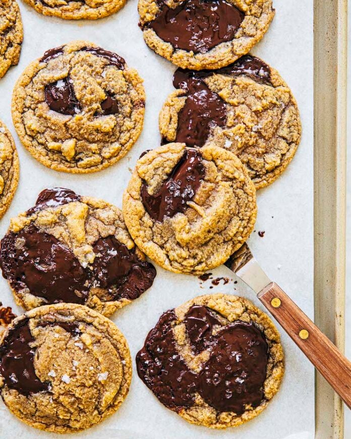 The Best Chocolate For Chocolate Chip Cookies » Hummingbird High